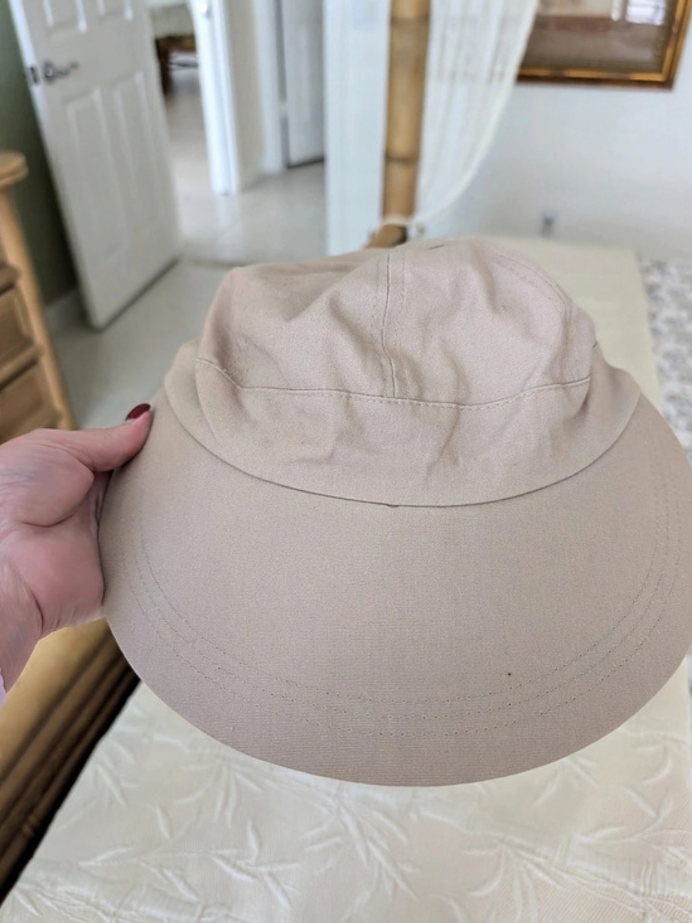 Jaclyn Smith Sun Hat with Tie in Beige